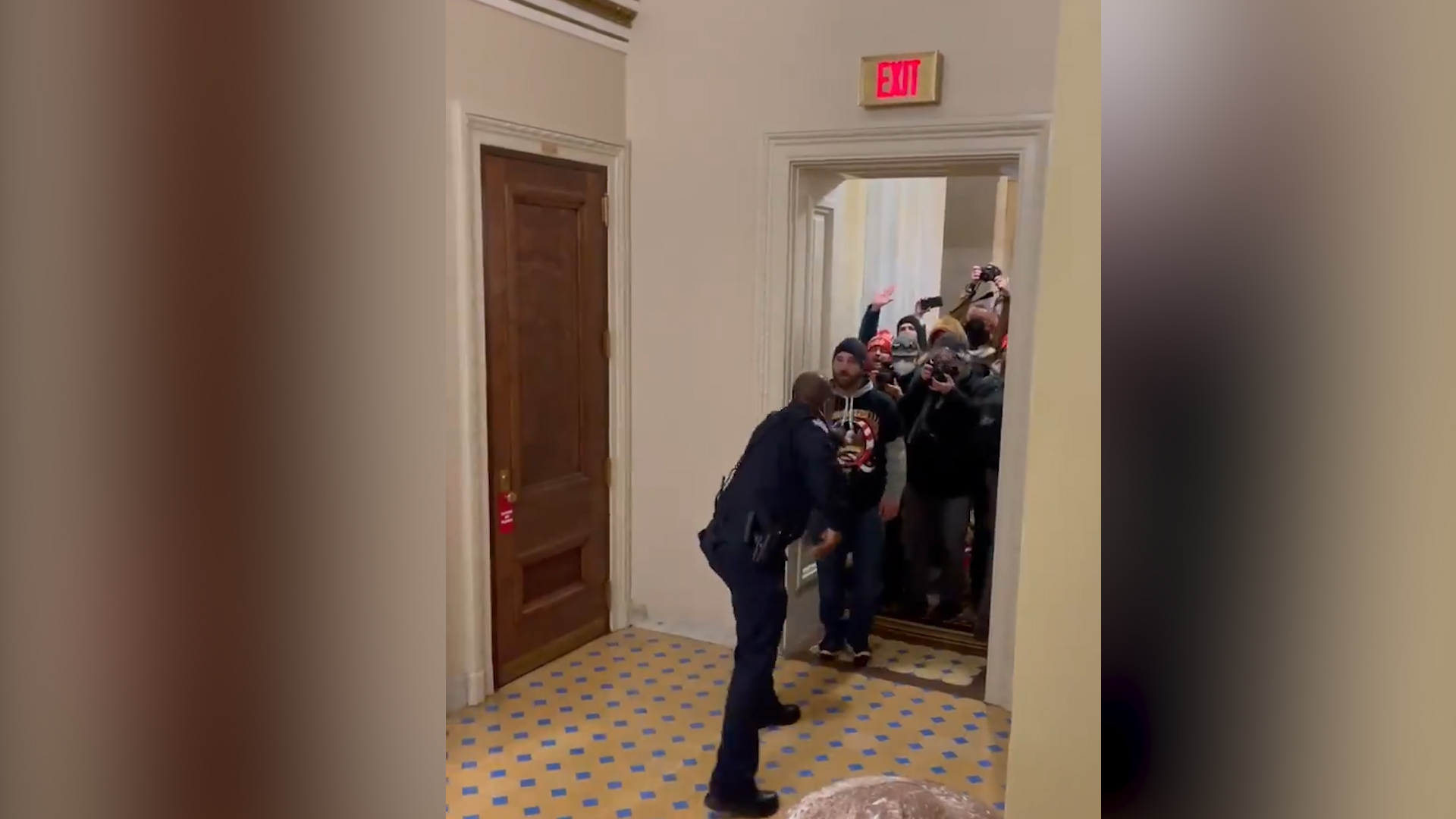 Meet Capitol Police officer Eugene Goodman, captured in viral video facing  down mob - The Washington Post