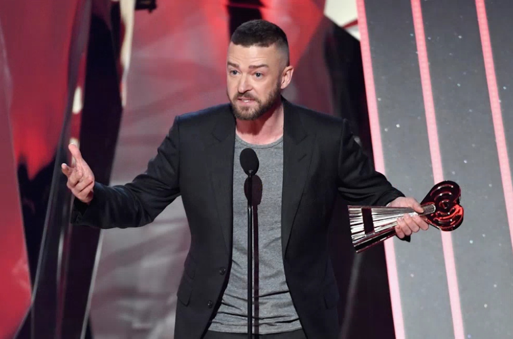Justin Timberlake dedicates heartfelt awards speech to kids who are  'different' - The Washington Post