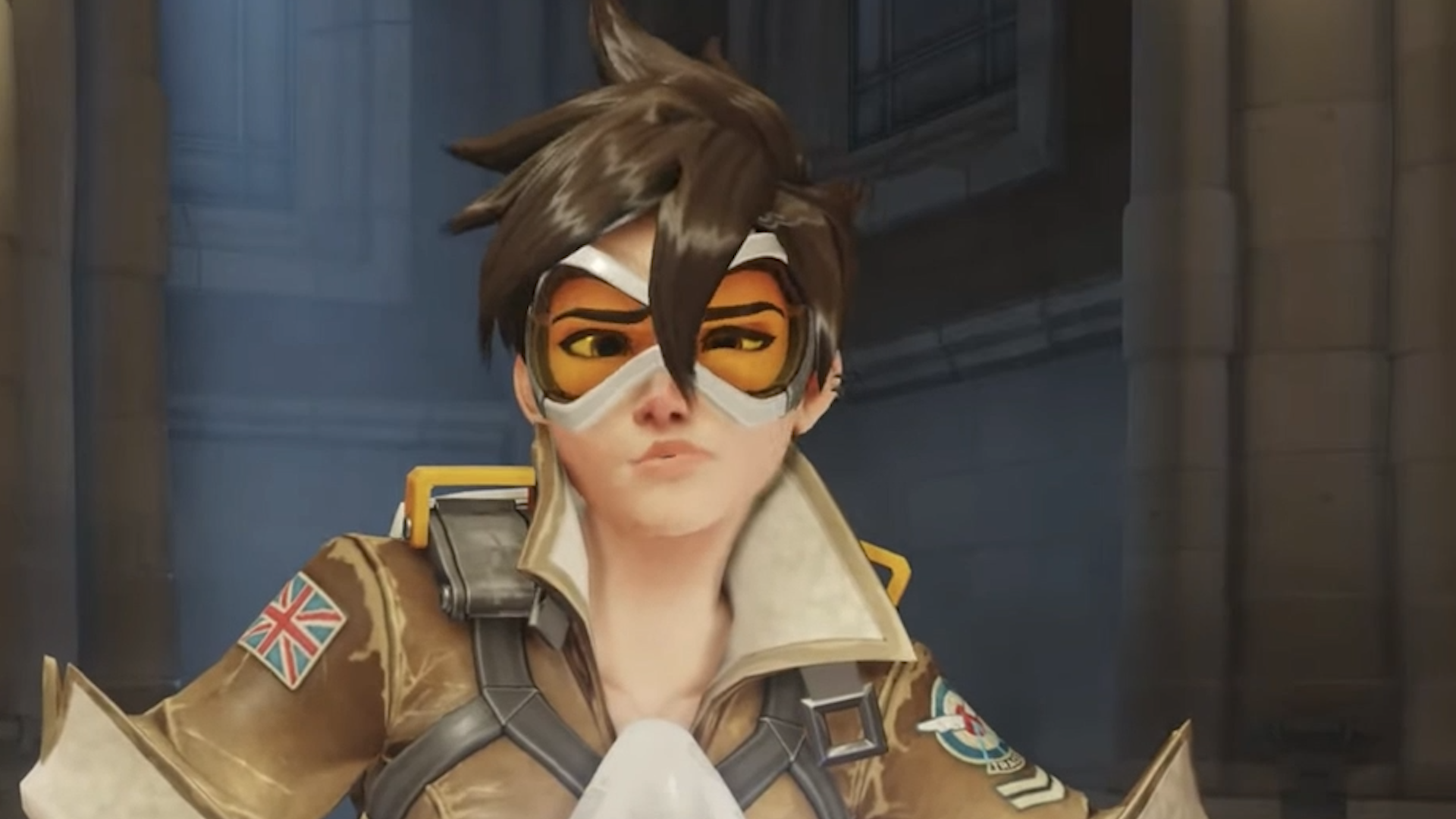 Overwatch 2: How to Play Tracer  Abilities and Role in Combat