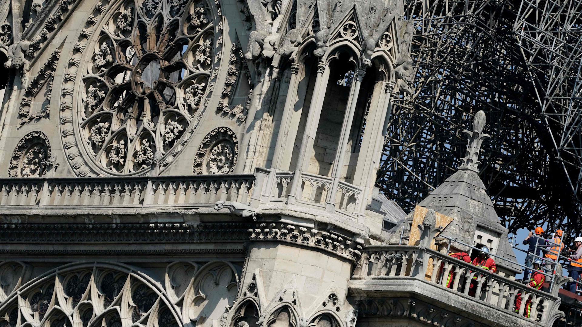 LVMH's billionaire boss defends Notre-Dame donations