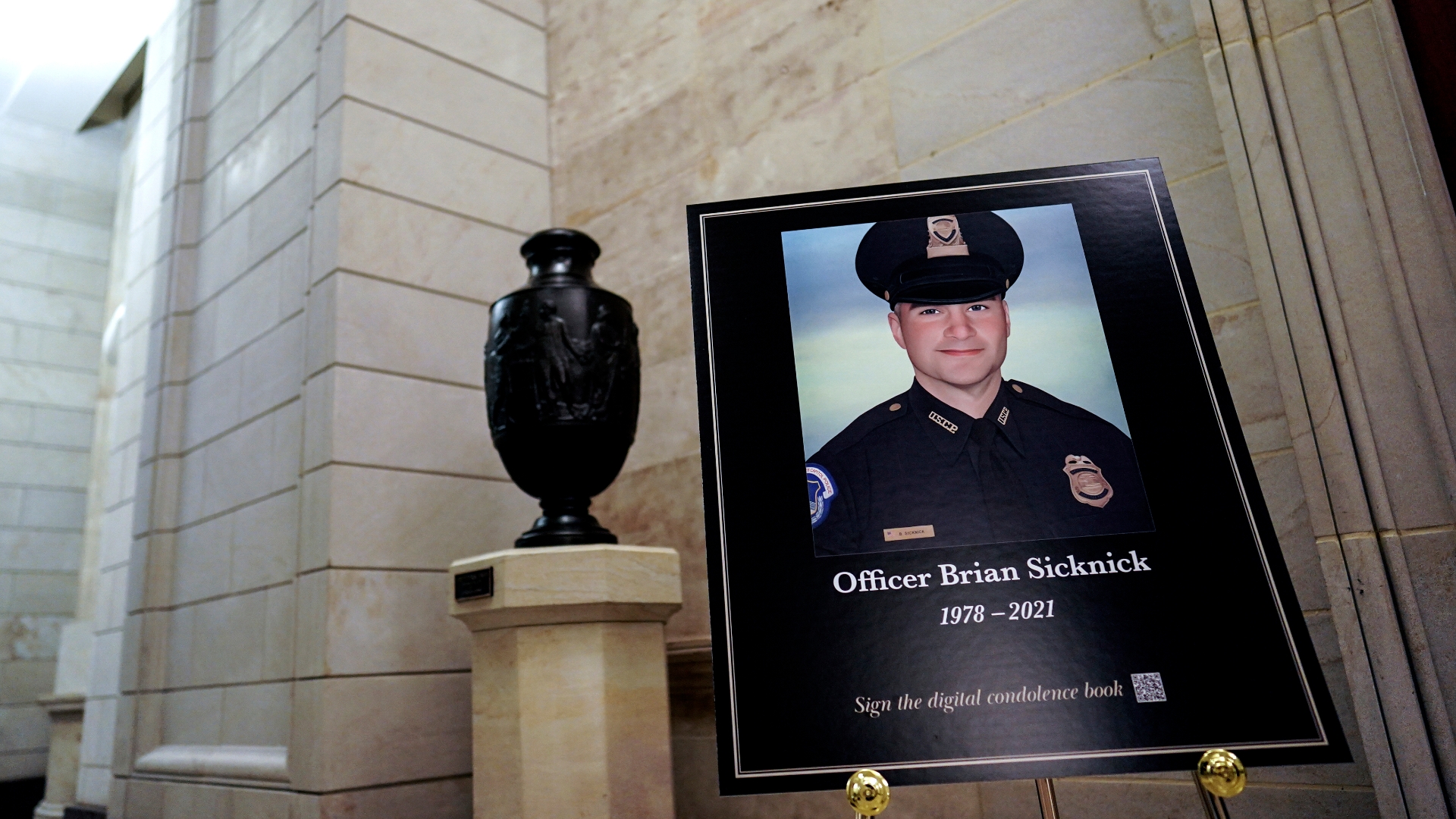 Capitol Police Officer Brian Sicknick Who Engaged Rioters Suffered Two Strokes And Died Of Natural Causes Officials Say The Washington Post