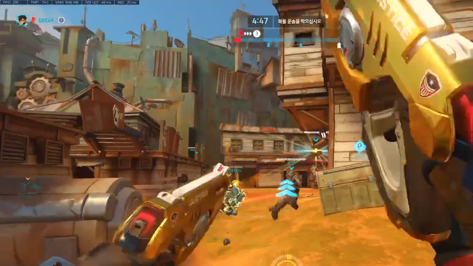 Gameplay de Overwatch apresenta Tracer