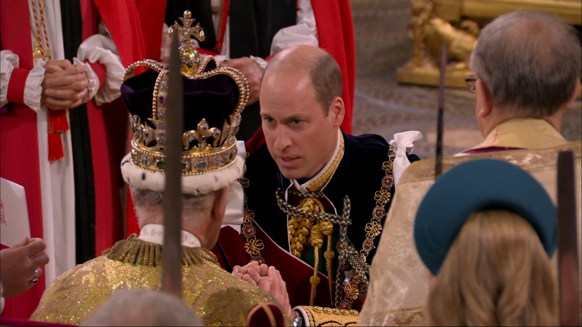 King Charles III's Coronation Compared to Queen Elizabeth II's in 26  Striking Photos