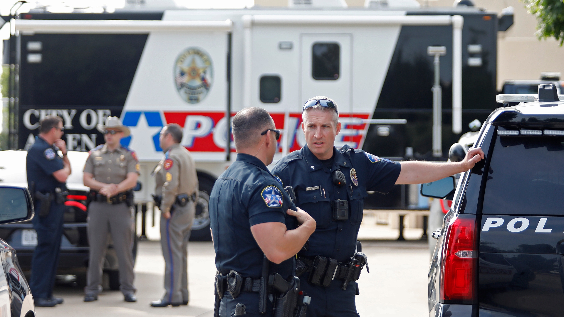 Texas Mass Shooting: Investigators Probe Right-wing Extremism Motives