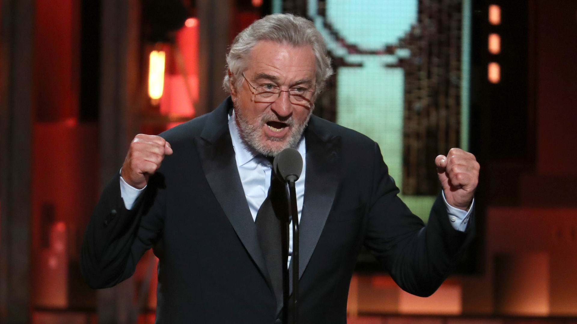 Robert De Niro apologizes — to Canadians for the 'idiotic behavior of my  president' - The Washington Post