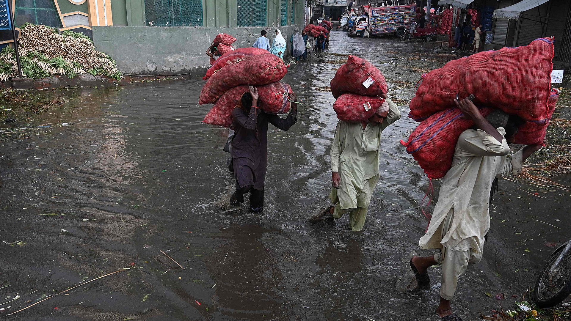 1920px x 1080px - Pakistan reels from 'apocalyptic' floods, pleads for international aid -  The Washington Post