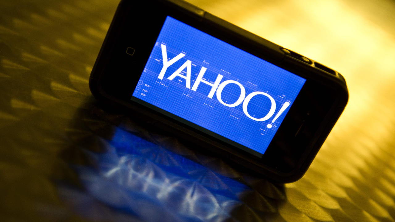 Yahoo Salvages Verizon Deal With $350 Million Discount