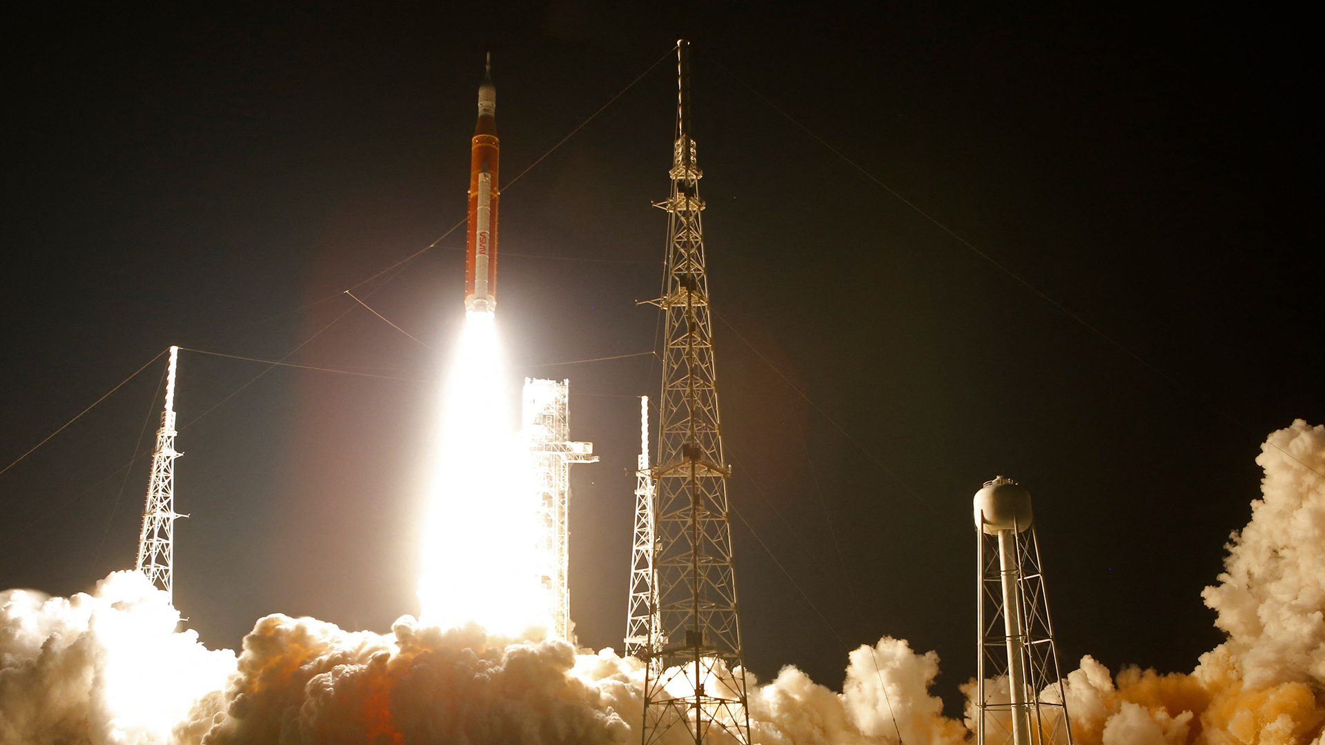 SLS rocket blasts Orion capsule on way to moon - The Washington Post
