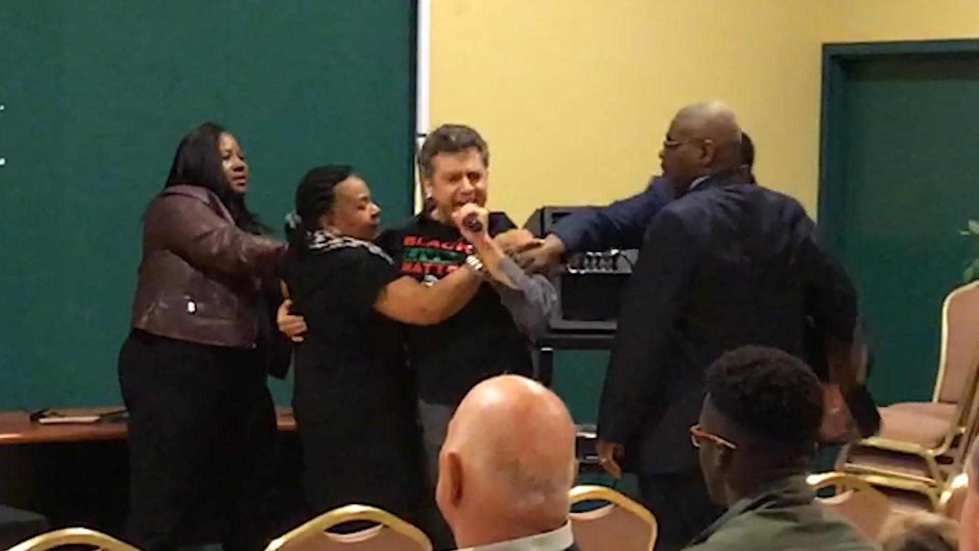 t_44e9dccf7aef4aeeb085492764c68047_name_buttigieg_event.jpg