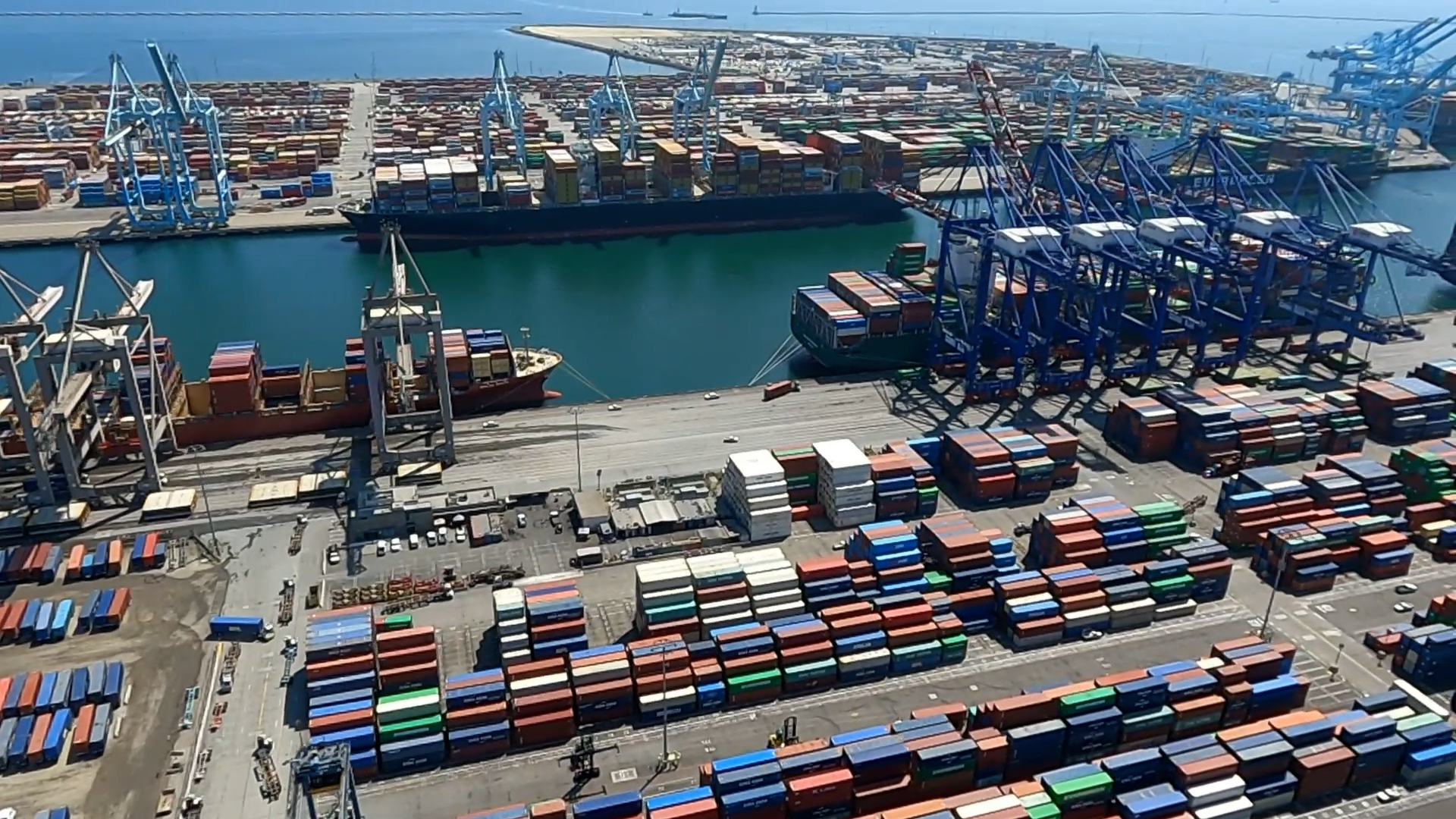 David J Lynch The Washington Post