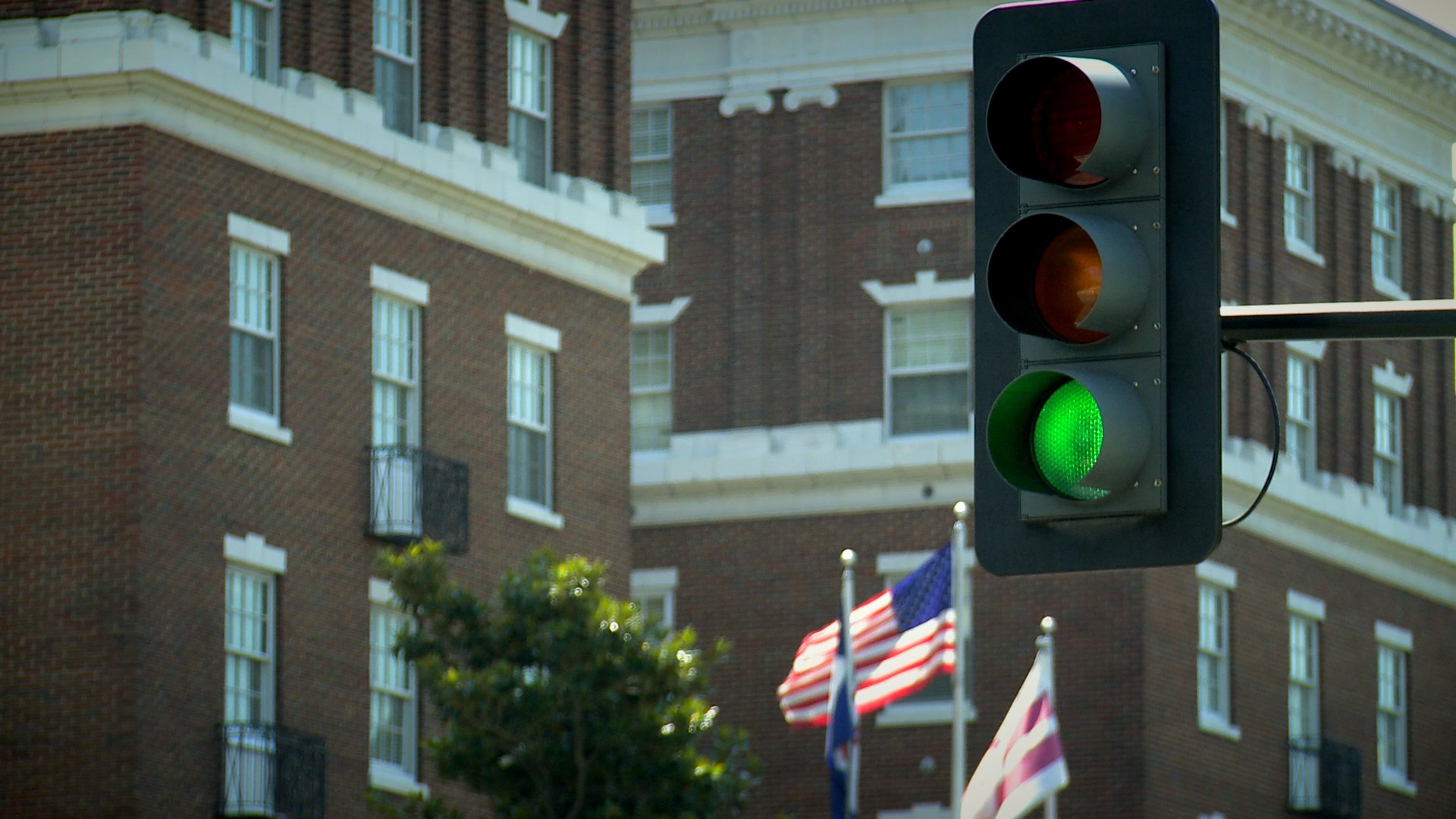 Oregon punished an engineer for criticizing red-light He