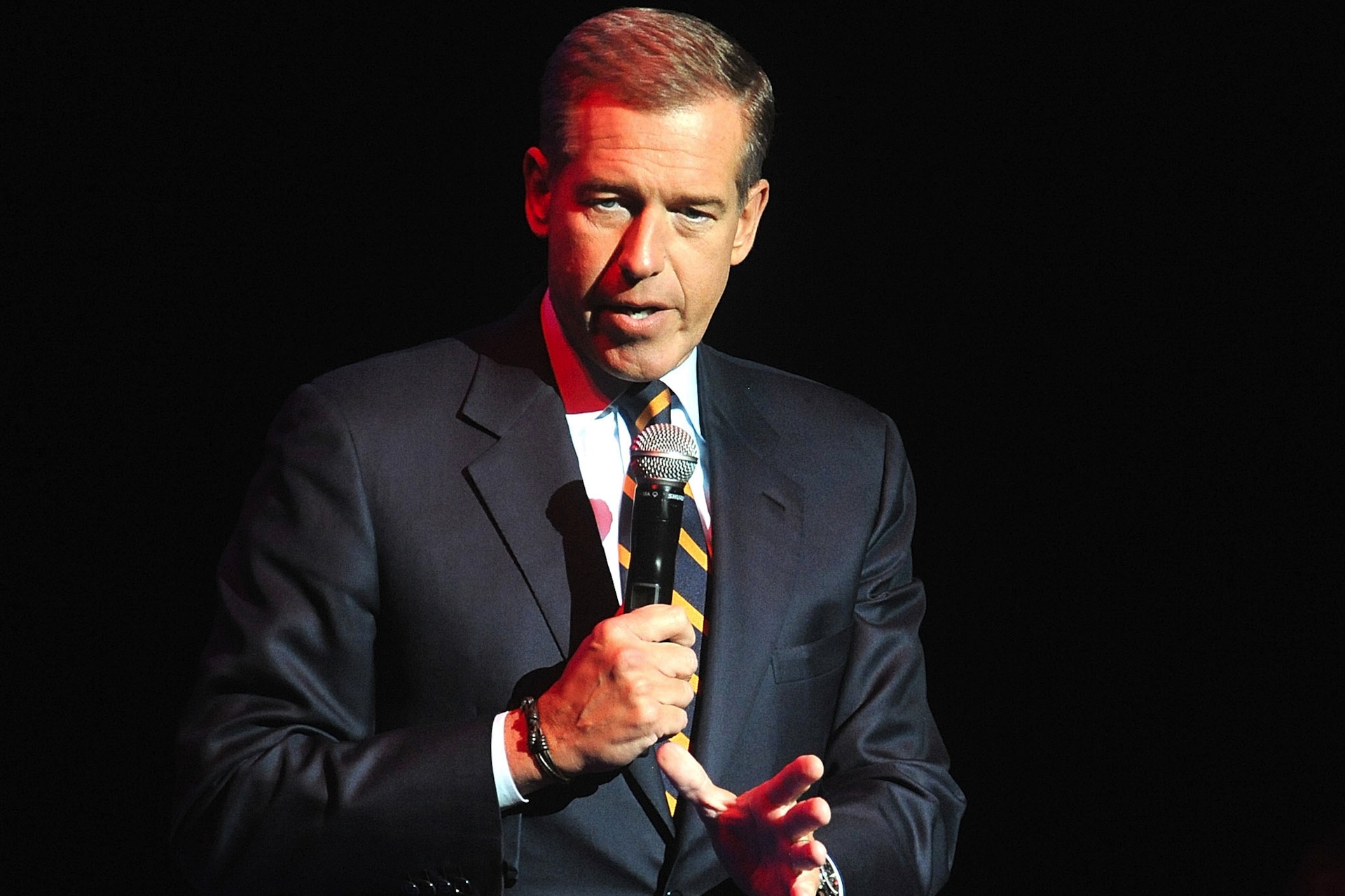 brian-williams-returned-to-tv-today-as-the-midday-anchor-on-msnbc-here-s-how-it-went-the-washington-post