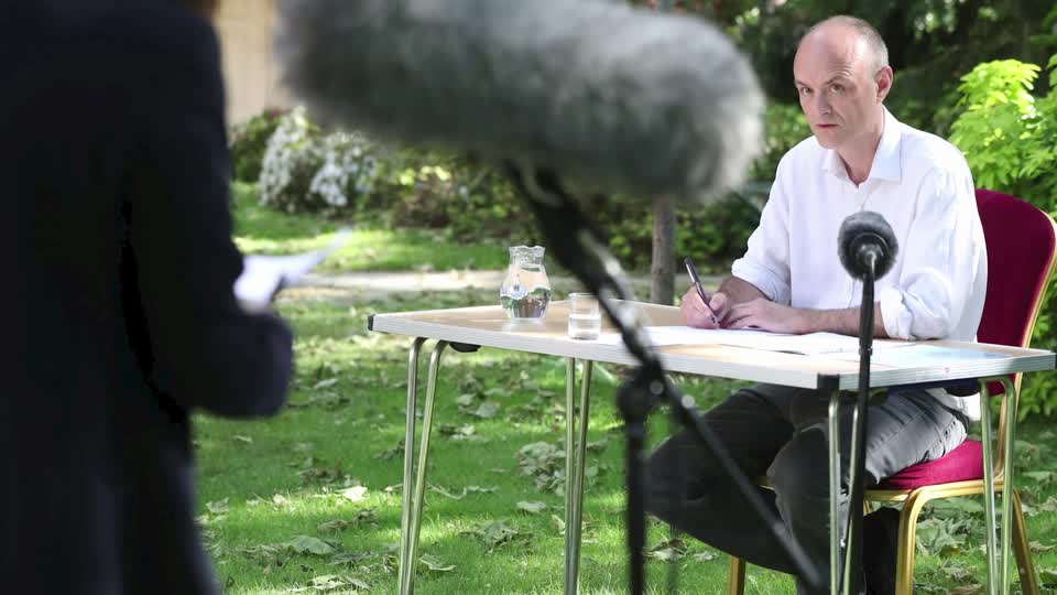 Trump Pays Tribute At Arlington National Cemetery On Memorial Day As U S Virus Death Toll Nears 100 000 The Washington Post
