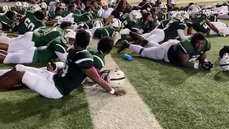 Shooting At Alabama High School Football Game Four Wounded In Mobile Police Say The Washington Post