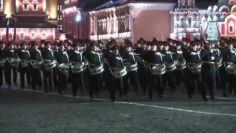 German Non-Professional Pair Parade